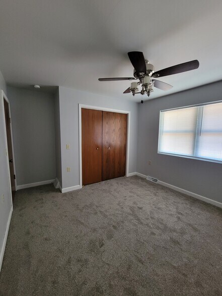 Building Photo - 757 W 8th St