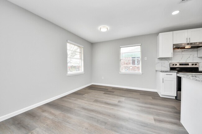 Building Photo - 4114 Fairgreen Ln