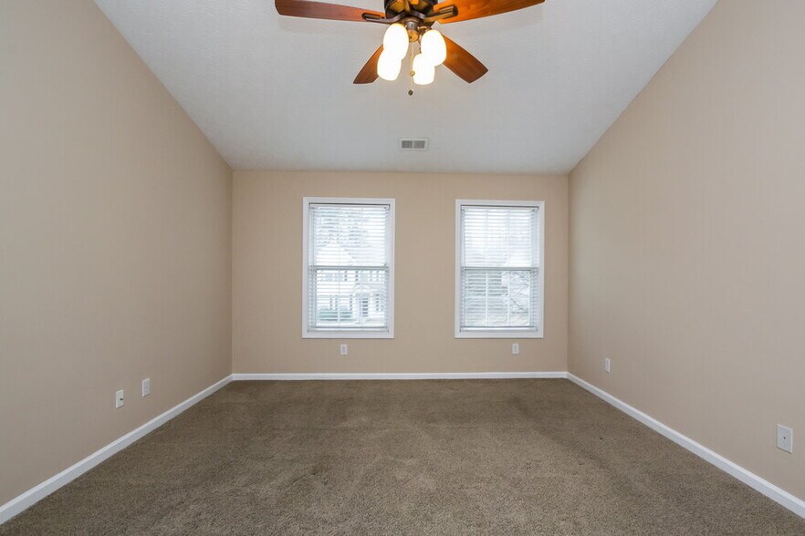 Building Photo - 225 Chamberlyn Ln