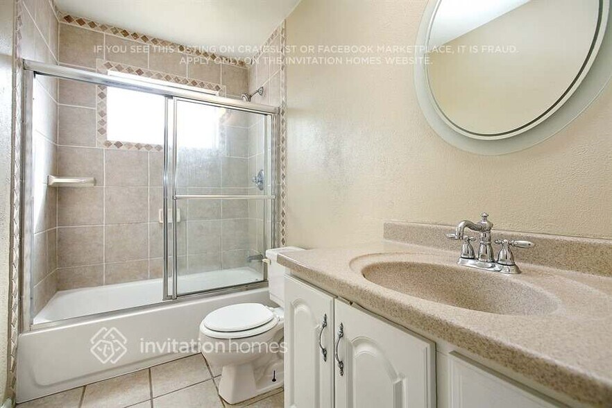 Building Photo - 4514 S Pagosa Cir