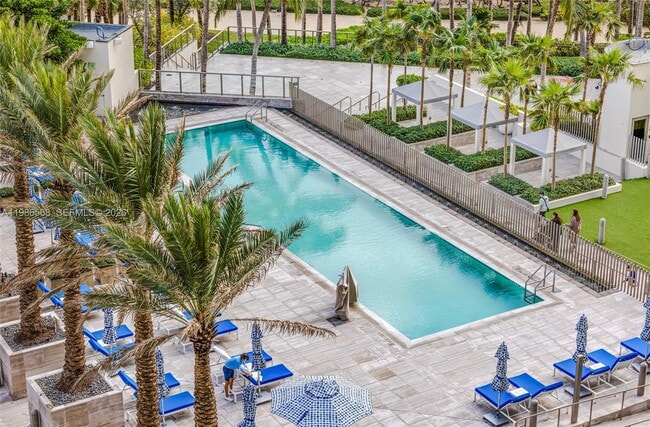 Building Photo - 9705 Collins Ave