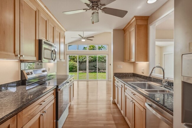 Building Photo - 260 Kailua Rd