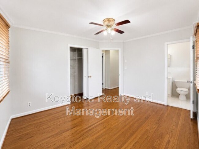 Building Photo - 2111 Fleming Rd