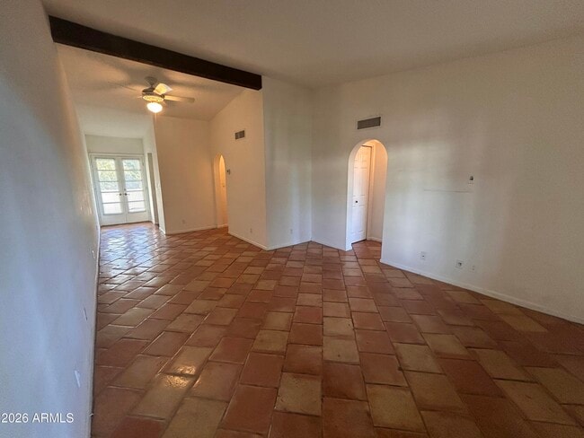 Building Photo - 1449 E Highland Ave