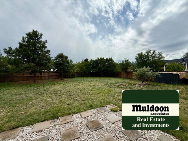 Building Photo - 3 Bedroom with Large Corner Lot in 80916