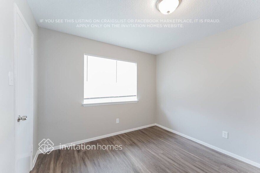 Building Photo - 7011 Pickett Dr