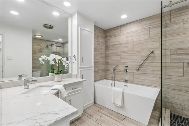 Building Photo - 10541 Berry Knoll Dr