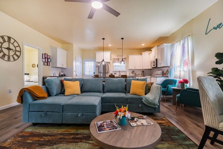 Building Photo - 3912 Freedom Dr