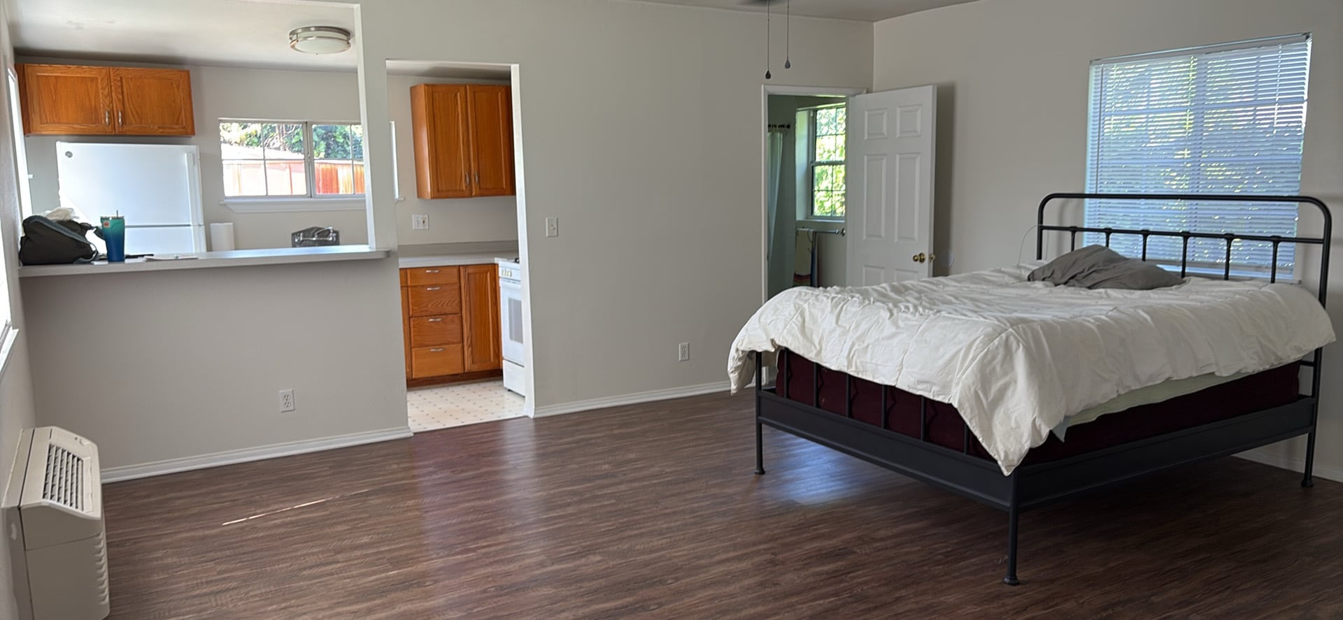 Building Photo - 2405 W Monterey Ave