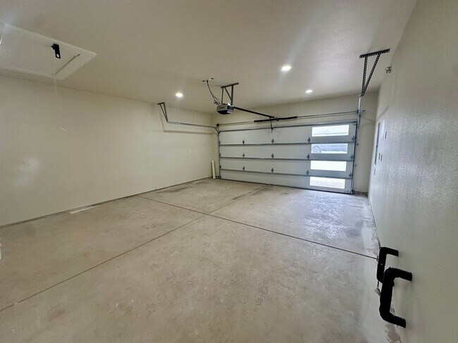 Building Photo - 767-773 10th Street