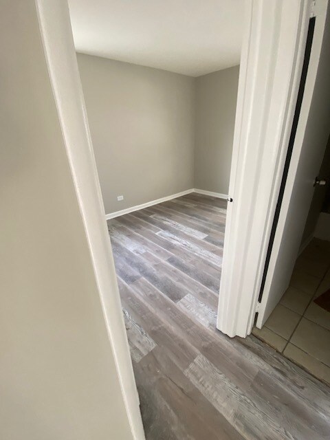 Building Photo - 201 E Rose St