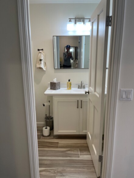 Building Photo - 6891 Pasado Rd