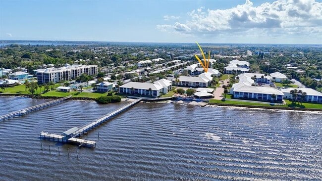 Building Photo - 175 SE St Lucie Blvd