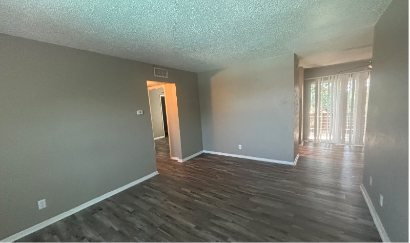 Building Photo - 351 Bedford Rd