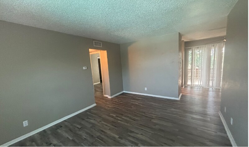 Primary Photo - 531 Bedford Rd