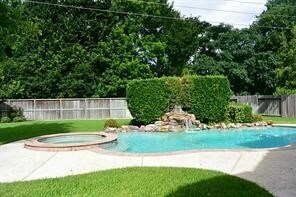 Building Photo - 23703 Banning Point Ct