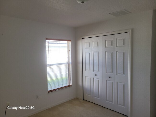 Building Photo - FOR RENT!! CHARMING AND COZY 3 BEDROOM 2 B...