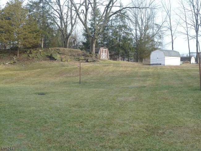 Building Photo - 72 Kennedy Rd