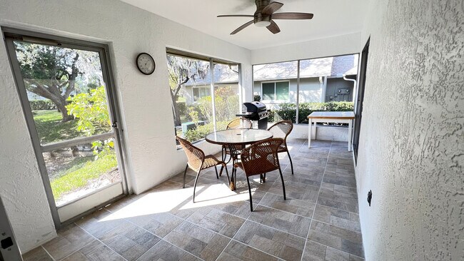 Building Photo - 2870 Rampart Cir