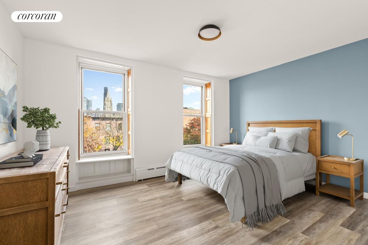 Building Photo - 346 President St