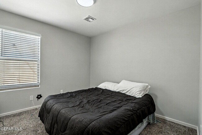 Building Photo - 837 Paseo Drusy Pl