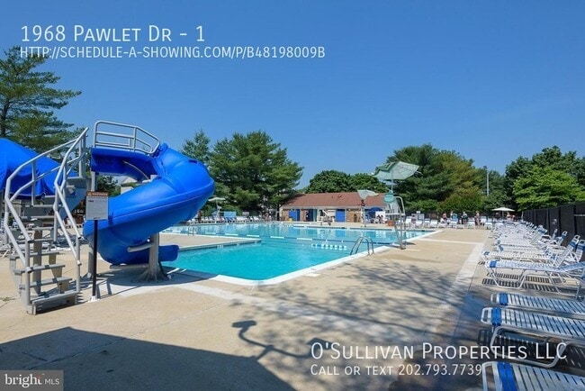 Building Photo - 1968 Pawlet Dr