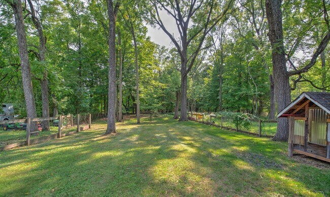 Building Photo - 3BR Jackson Home Available Now