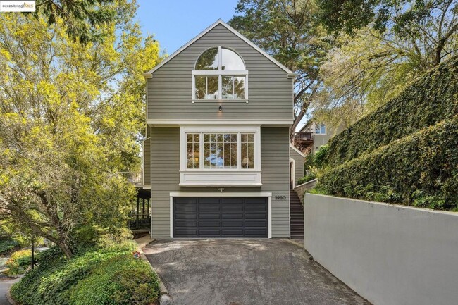 Primary Photo - 5980 Harbord Dr