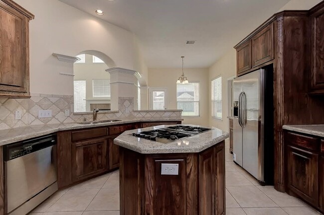 Building Photo - 16531 Ruby Meadow Dr