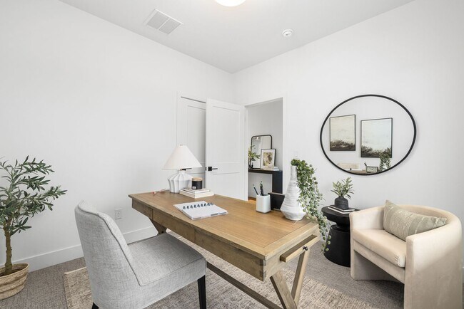 Building Photo - Brand New Luxury Duplex-Top of the line finishes & walking distance to The Village.