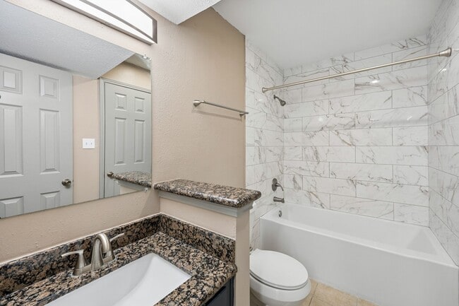 Building Photo - 2300 Old Spanish Trl