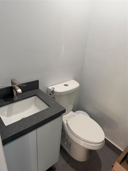 Building Photo - 12525 SW 187th Ter