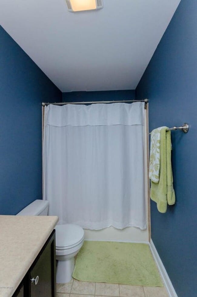 Building Photo - 219 Peggy's Trce