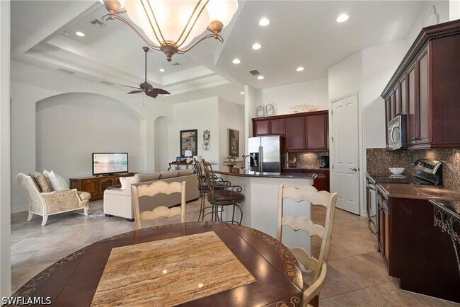 Building Photo - 6476 Caldecott Dr