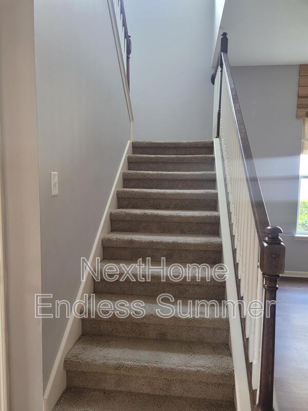 Building Photo - 149 Longwood St