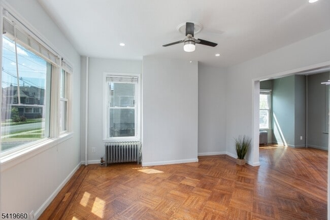 Building Photo - 108 Thomas St