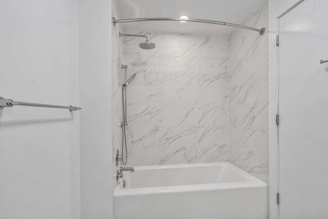 Building Photo - 9 Ave at Port Imperial