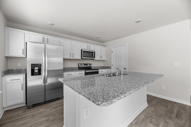 Building Photo - 4008 Madeline Farm Blvd