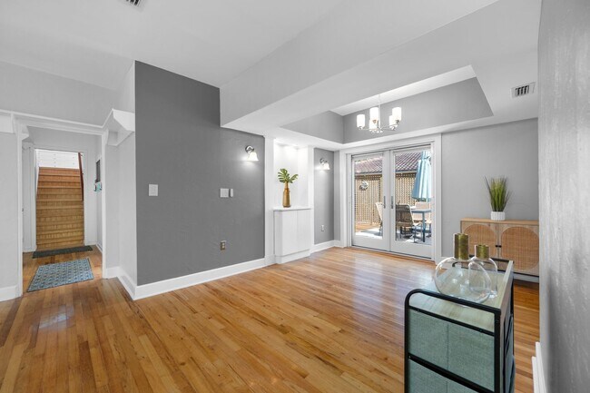 Building Photo - Historic Granada Terrace Home in St. Pete!!