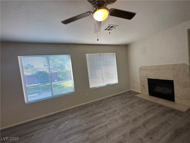 Building Photo - 1575 Comfort Hills St