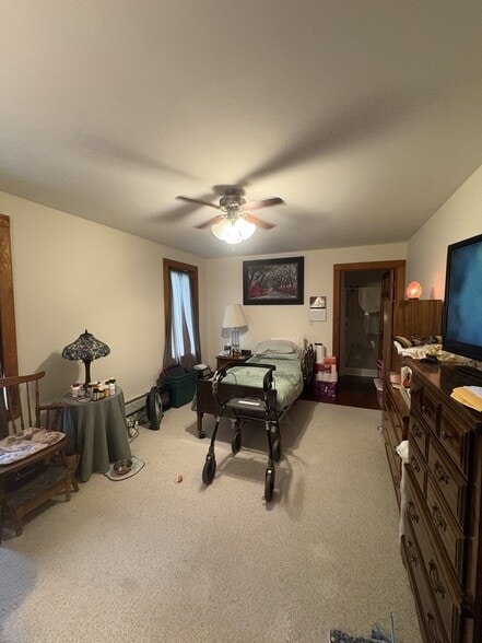 Building Photo - 6 Whitney Way