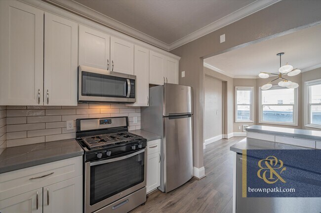 Building Photo - 520 Natoma St