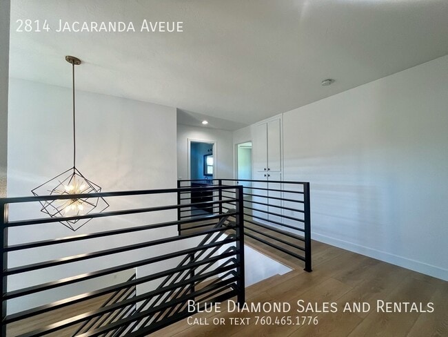 Building Photo - 2814 Jacaranda Ave