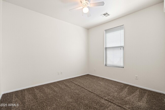 Building Photo - 2177 W Agrarian Hills Dr