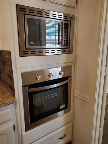 Building Photo - 411 Vicki Ln