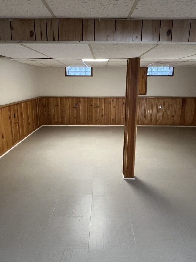 Building Photo - 29520 Minton