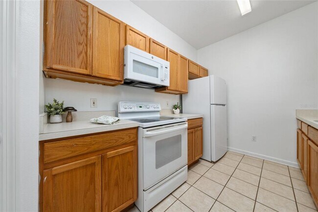Building Photo - 13536 Turtle Marsh Loop