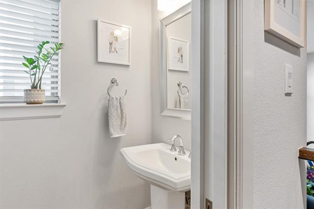 Building Photo - 779 Spanish Oaks Pl