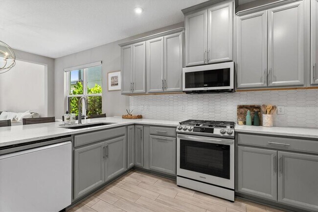 Building Photo - 15360 Isla Palma Ln