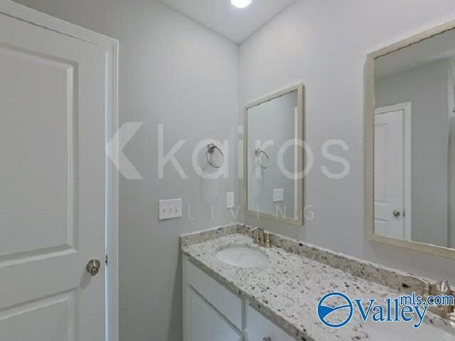 Building Photo - 132 Denise Dr